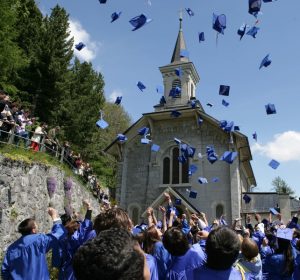 Leysin-American-School-in-Switzerland-LAS--VVmjOx